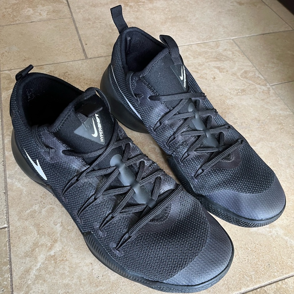 Men’s Nike Zoom Hypershift Basketball Sneakers Size 13